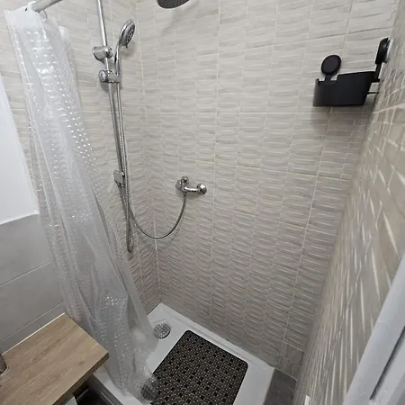 A Sur Marne シャンピニー・シュール・マルネ